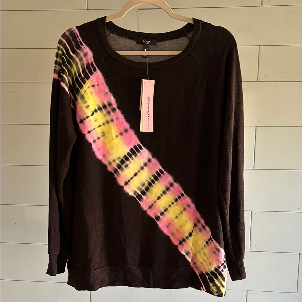 Aqua Black Graphic Sweatshirt with Vibrant Stripe